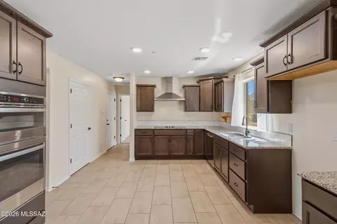 Kitchen - 3730 E Tapia Dr, Vail, AZ 85641 photo 2 of 6