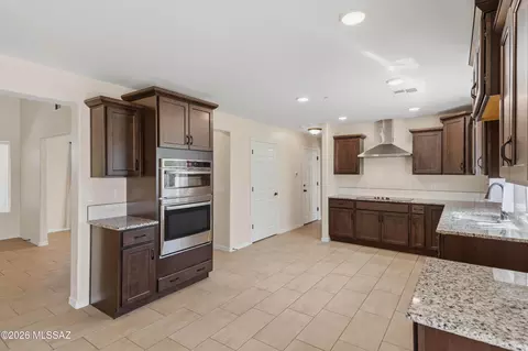 Entry Way - 3730 E Tapia Dr, Vail, AZ 85641 photo 3 of 5