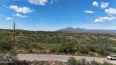 392 Via Balsa #10, Rio Rico, AZ 85648