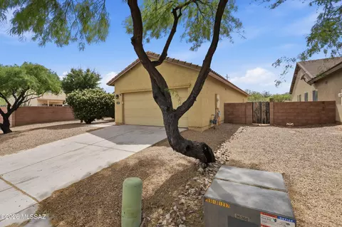 Exterior - 2090 W Cave Cotton Loop, Benson, AZ 85602 photo 10 of 10