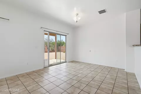 Dining - 2090 W Cave Cotton Loop, Benson, AZ 85602 photo 3 of 3