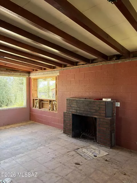 1218 E Summit St, Tucson, AZ 85756 photo 2