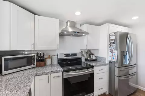 Kitchen - 8411 E Baker St, Tucson, AZ 85710 photo 4 of 6