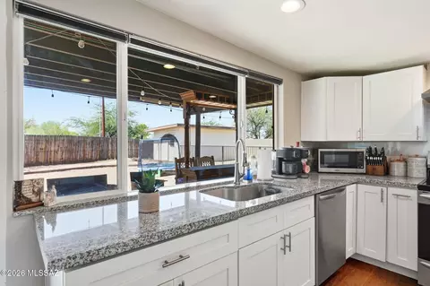 Kitchen - 8411 E Baker St, Tucson, AZ 85710 photo 3 of 6