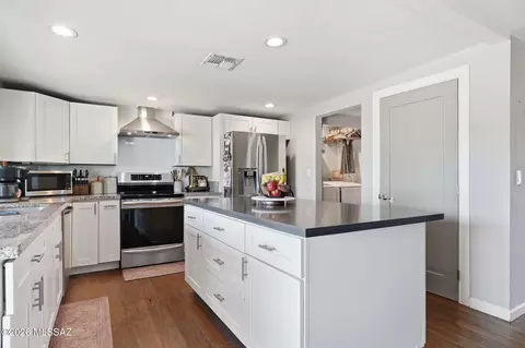 Kitchen - 8411 E Baker St, Tucson, AZ 85710 photo 2 of 6