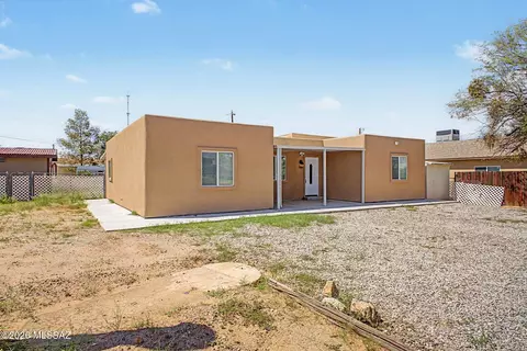 9474 S Vicki Dr, Tucson, AZ 85736