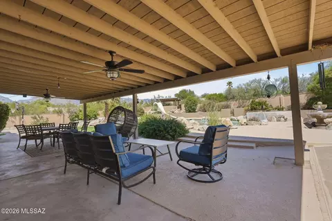 3560 N Pantano Rd, Tucson, AZ 85750