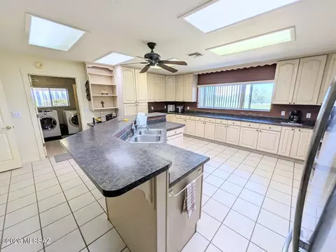 Kitchen - 9796 E Shamrock Ln, Pearce, AZ 85625 photo 2 of 4