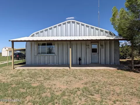 Exterior - 9796 E Shamrock Ln, Pearce, AZ 85625 photo 4 of 5