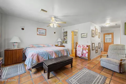 Bedroom - 16450 W Arivaca Rd, Arivaca, AZ 85601 photo 2 of 5