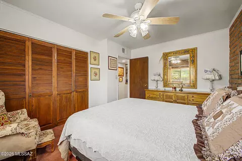 Bedroom - 16450 W Arivaca Rd, Arivaca, AZ 85601 photo 4 of 5