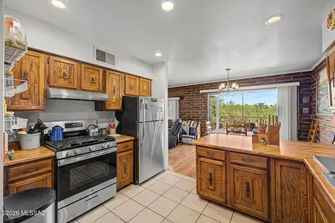 Kitchen - 16450 W Arivaca Rd, Arivaca, AZ 85601 photo 2 of 2