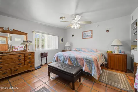 Bedroom - 16450 W Arivaca Rd, Arivaca, AZ 85601 photo 1 of 5