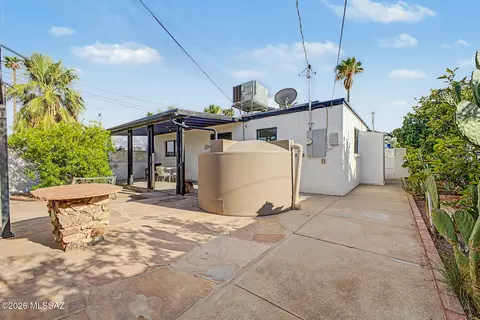 Exterior - 4655 E 8th St, Tucson, AZ 85711 photo 7 of 15