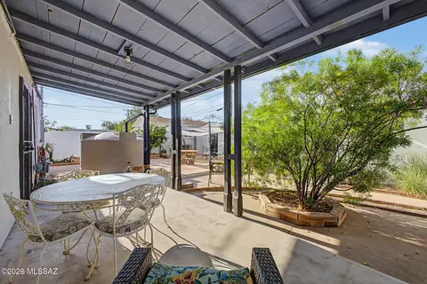 Exterior - 4655 E 8th St, Tucson, AZ 85711 photo 6 of 15