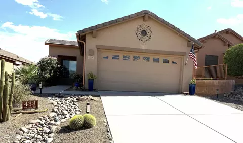 433 W Bazille Way, Green Valley, AZ 85614