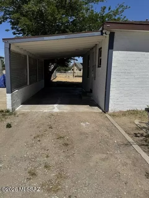Entry Way - 438 S Biddle Ave, Willcox, AZ 85643 photo 3 of 3