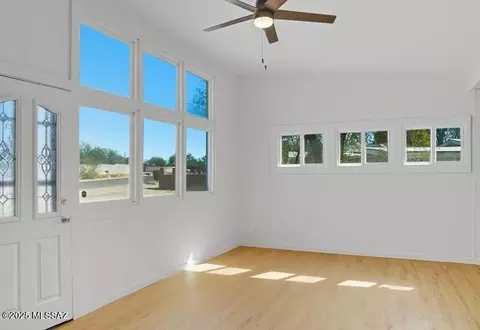 Living - 2120 E 33rd St, Tucson, AZ 85713 photo 1 of 2
