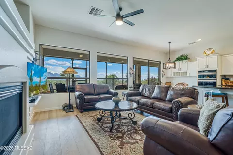 Living - 63333 E Harmony Dr, Tucson, AZ 85739 photo 2 of 5