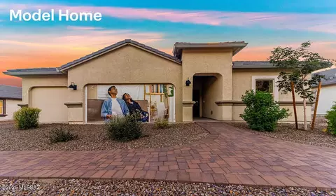 707 W Calle Lupa, Sahuarita, AZ 85629