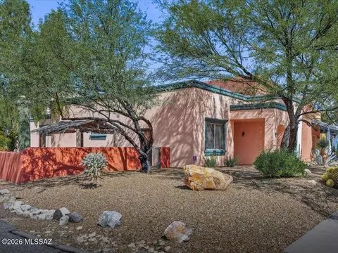 10451 E Sixto Molina Ln, Tucson, AZ 85747