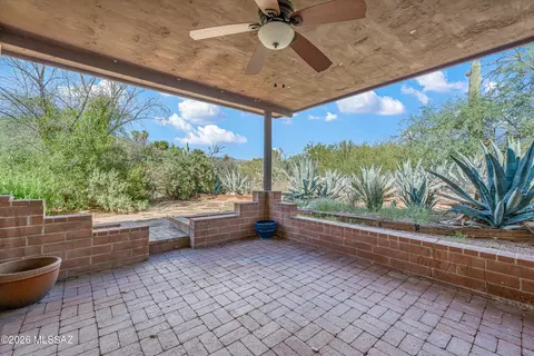 Exterior - 7041 E River Rd, Tucson, AZ 85750 photo 9 of 9