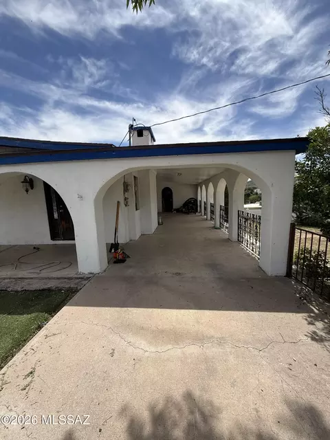 732 N Sonoita Ave, Nogales, AZ 85621