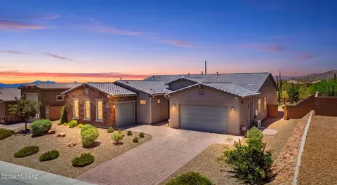 6560 W Winding Knoll Pl, Marana, AZ 85658