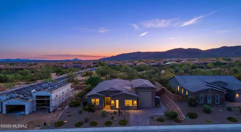 6570 W Winding Knoll Pl, Marana, AZ 85658