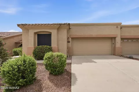 503 W Shadow Wood St, Green Valley, AZ 85614