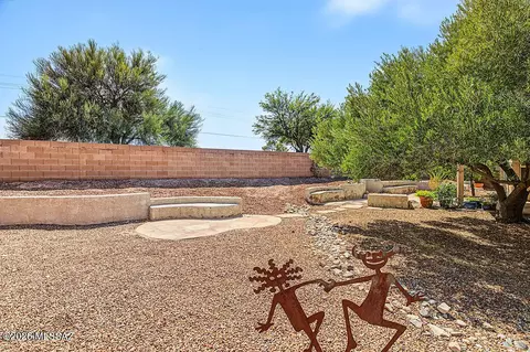 Exterior - 9162 E Lost Tree Dr, Tucson, AZ 85715 photo 7 of 9