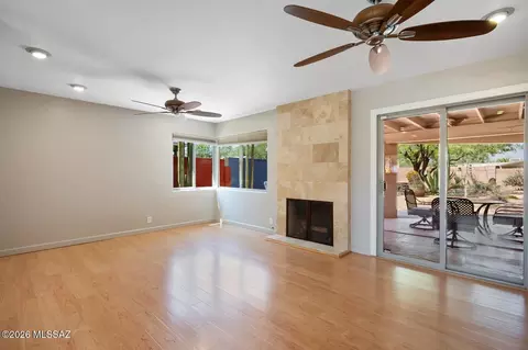 Living - 5525 E 3rd St, Tucson, AZ 85711 photo 1 of 4