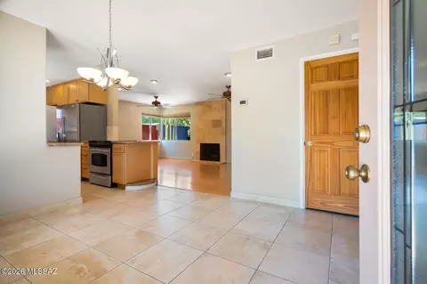 Entry Way - 5525 E 3rd St, Tucson, AZ 85711 photo 1 of 1