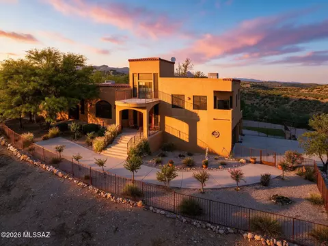 496 Calle Cipres, Rio Rico, AZ 85648