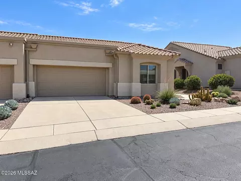 764 N Cedar Bend Ave, Green Valley, AZ 85614