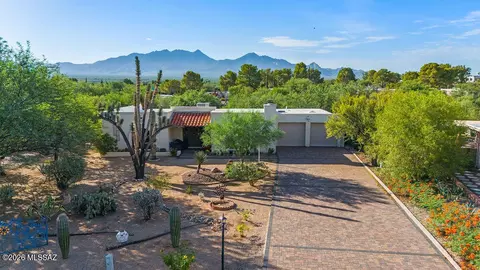 765 Corpino De Pecho, Green Valley, AZ 85614