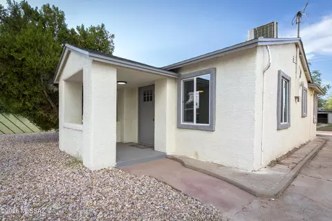 Exterior - 231 E District St, Tucson, AZ 85714 photo 5 of 5