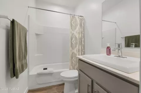 Bath - 12834 E Russo Dr, Vail, AZ 85641 photo 2 of 2