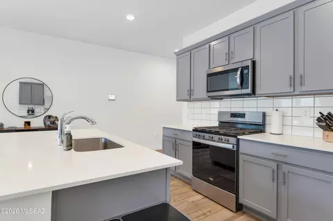 Kitchen - 12834 E Russo Dr, Vail, AZ 85641 photo 1 of 3