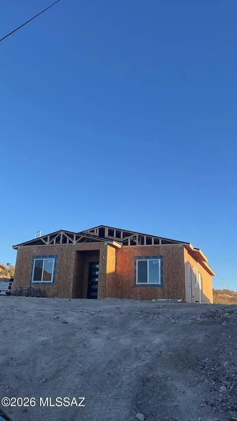 329 Camino Canoa Rio, Rio Rico, AZ 85648
