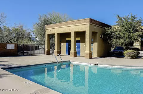 Exterior - 2034 E River Rd #203, Tucson, AZ 85718 photo 4 of 5