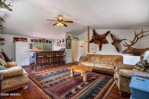 Living - 192 County Road 2180, Nutrioso, AZ 85932 photo 3 of 3