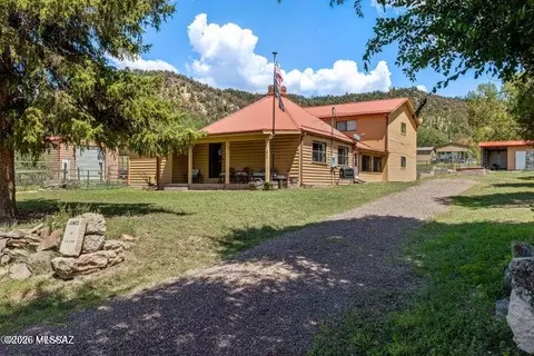 Exterior - 192 County Road 2180, Nutrioso, AZ 85932 photo 1 of 6