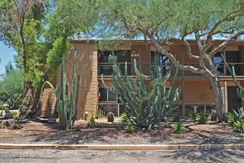 6 W Greenock Dr #6AA, Tucson, AZ 85737