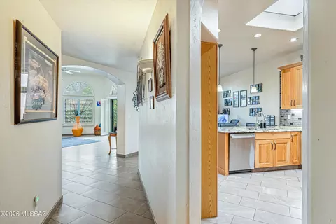 Entry Way - 4580 E Red Mesa Dr, Tucson, AZ 85718 photo 3 of 3