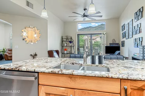 Kitchen - 4580 E Red Mesa Dr, Tucson, AZ 85718 photo 5 of 7
