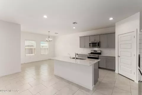 Kitchen - 12774 E Joffroy Dr, Vail, AZ 85641 photo 2 of 3