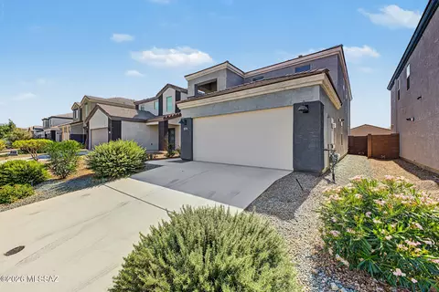 12774 E Joffroy Dr, Vail, AZ 85641