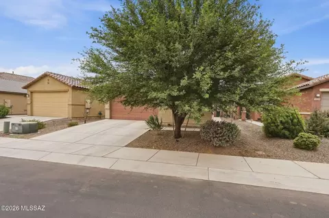 12318 N Cervelli Ave, Marana, AZ 85653