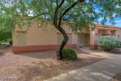 1538 N Paseo La Tinaja, Green Valley, AZ 85614